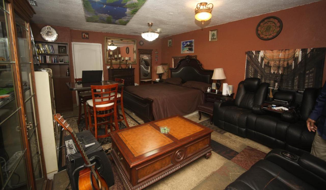 Beautiful Large Bedroom 奥兰多 外观 照片